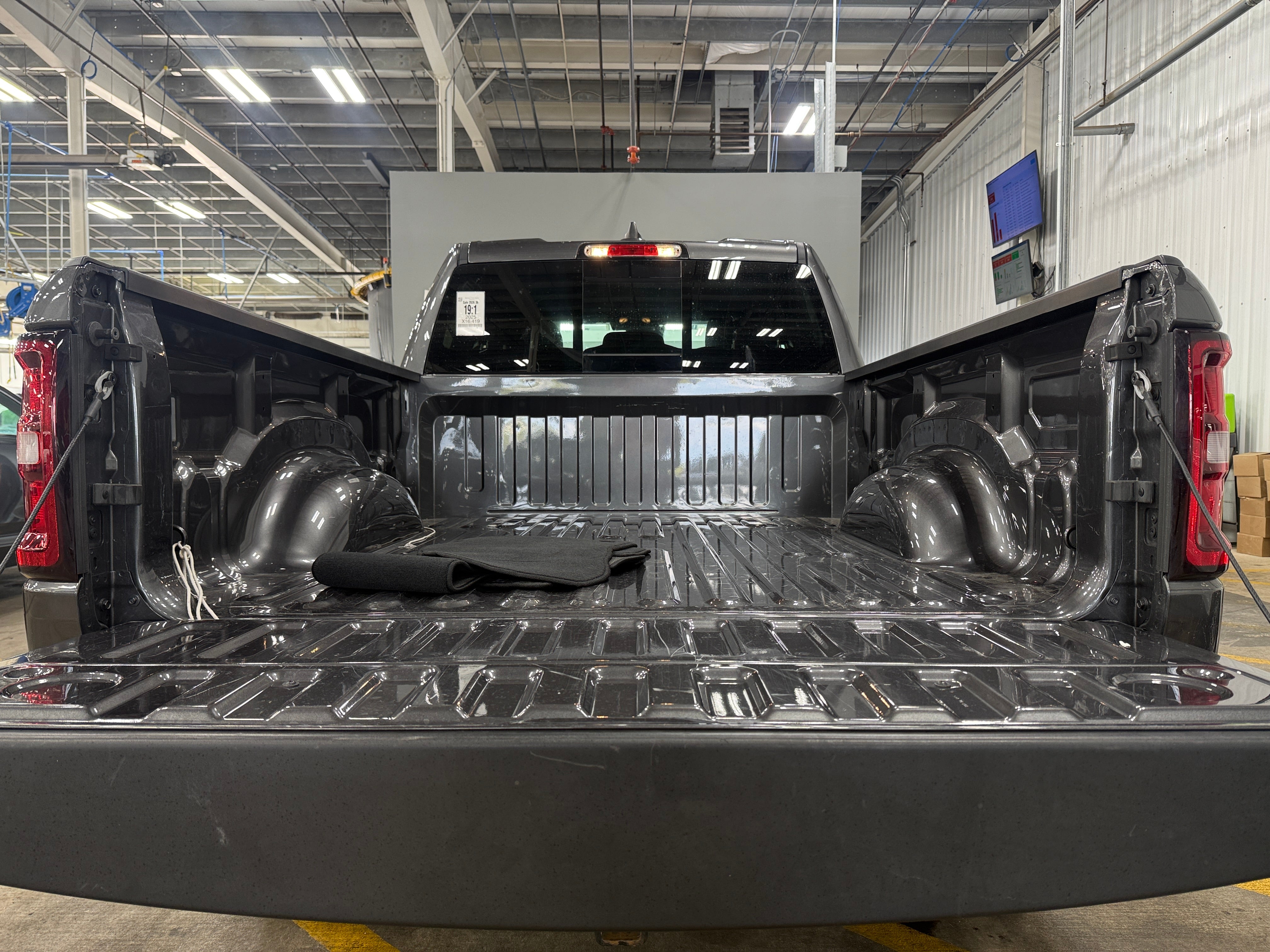 ram ram 1500 pickup 2025 1C6SRECG9SN750711 image ram ram 1500 pickup 2025 1C6SRECG9SN750711 image